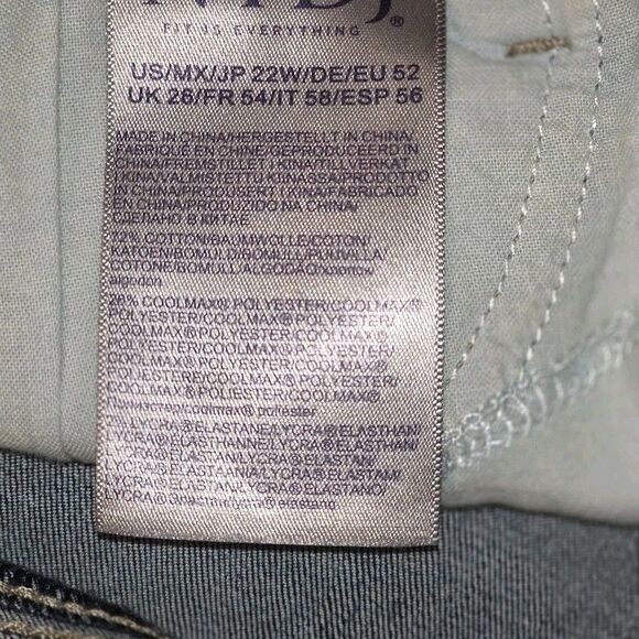 NWT NYDJ Marilyn Straight Crop Cuffed Jeans Size Cool Embrace Size 22 W - Picture 11 of 11